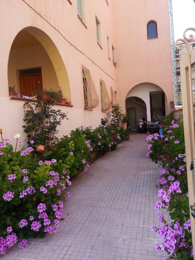アルゲーロLa Casa Di Carmenアパートメント エクステリア 写真